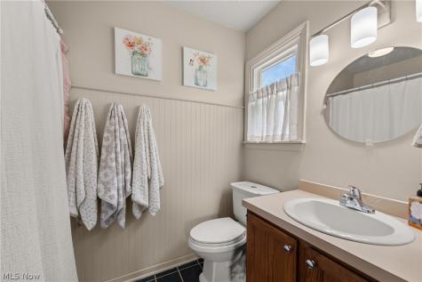 187 Loperwood Lane Lagrange OH 44050