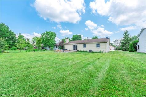 187 Loperwood Lane Lagrange OH 44050