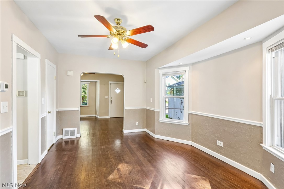 1638 Rosewood Avenue Lakewood OH 44107