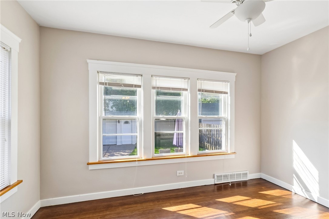 1638 Rosewood Avenue Lakewood OH 44107