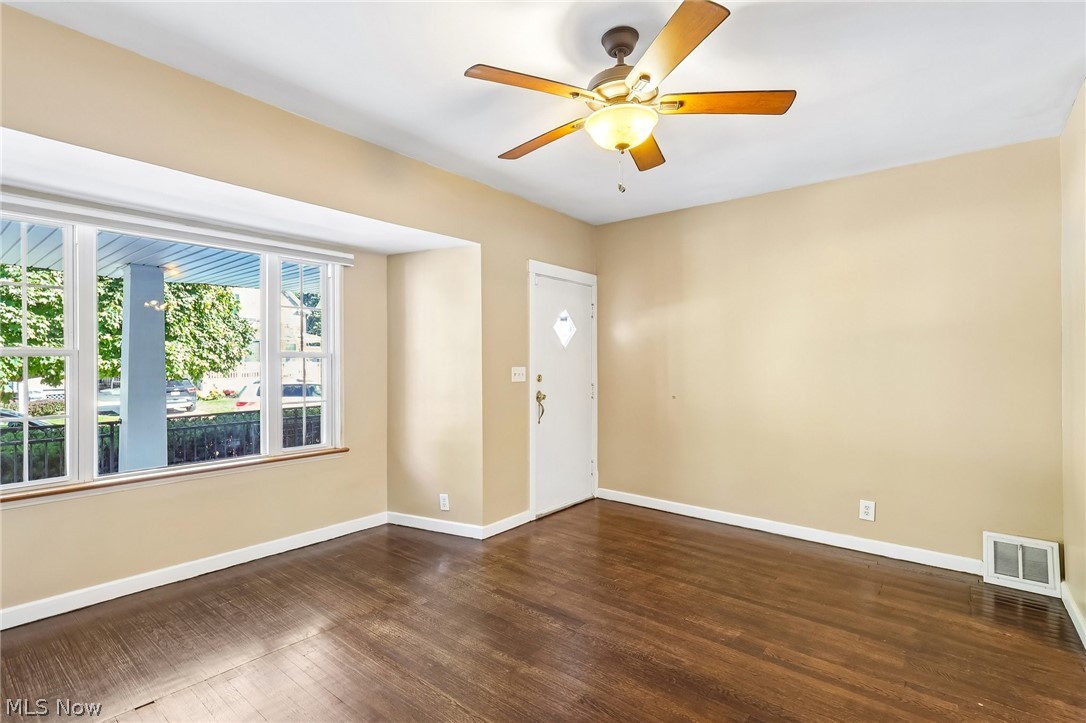 1638 Rosewood Avenue Lakewood OH 44107