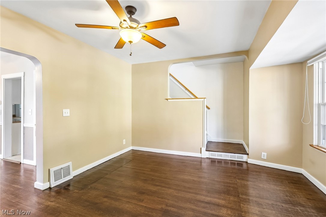 1638 Rosewood Avenue Lakewood OH 44107
