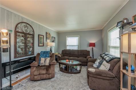 2415 E Ridgewood Drive Seven Hills OH 44131