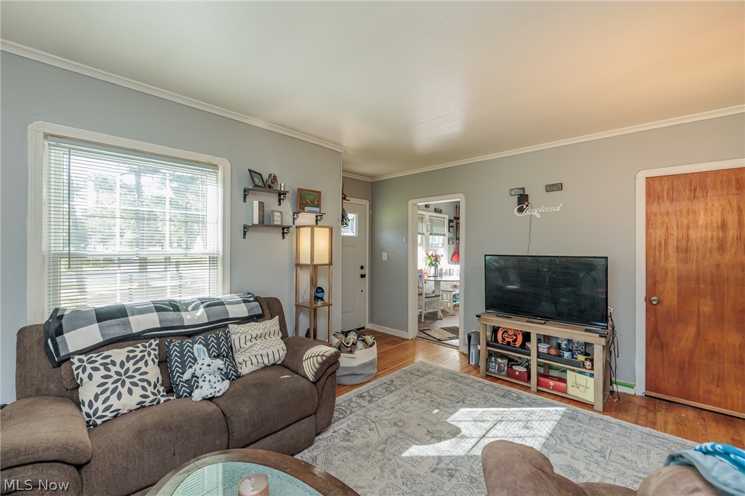 2415 E Ridgewood Drive Seven Hills OH 44131