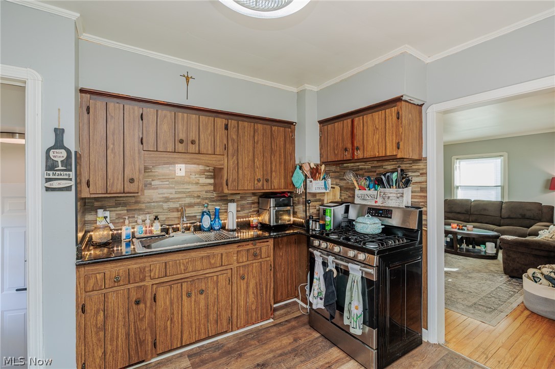 2415 E Ridgewood Drive Seven Hills OH 44131