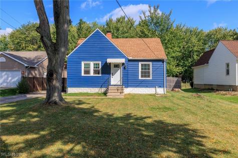 2415 E Ridgewood Drive Seven Hills OH 44131