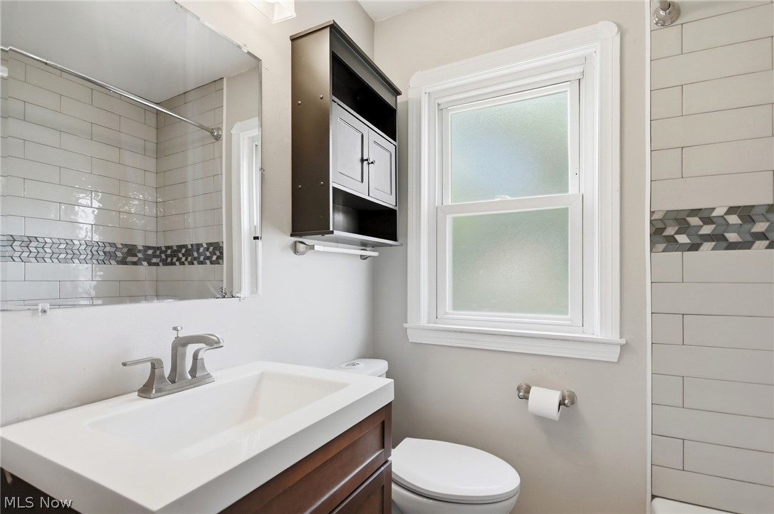 6404 Doncaster Avenue Parma OH 44129