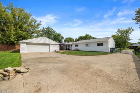 6044 Paula Boulevard North Ridgeville OH 44039