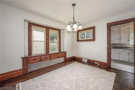 489 Marview Avenue Akron OH 44310