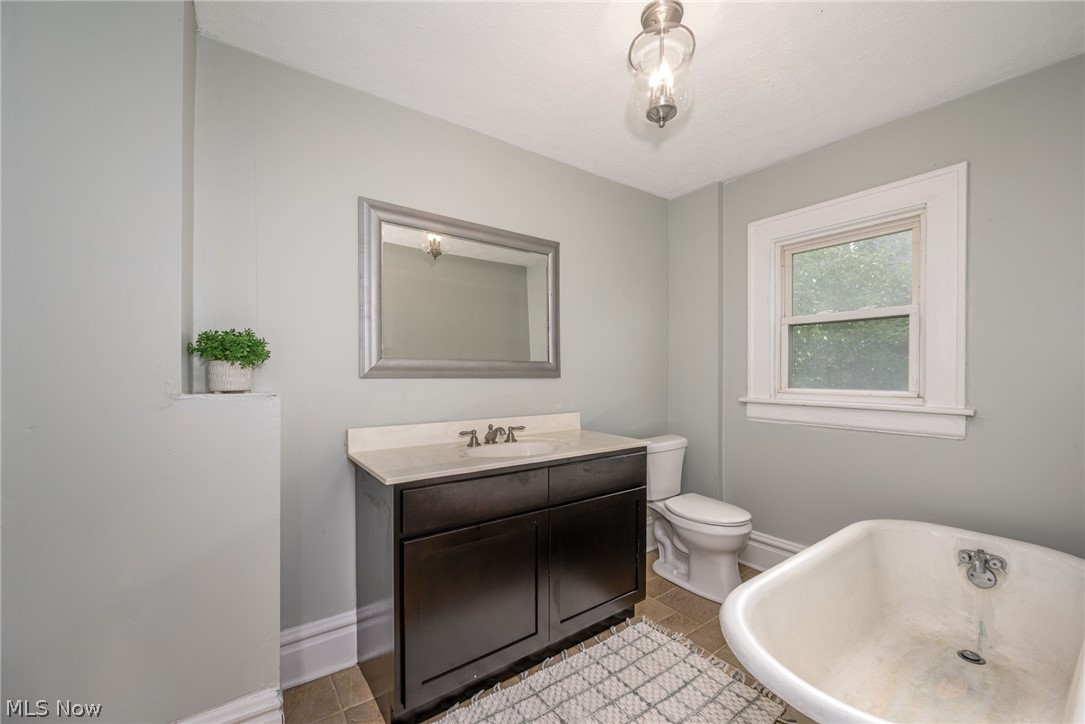 489 Marview Avenue Akron OH 44310