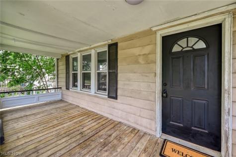 489 Marview Avenue Akron OH 44310
