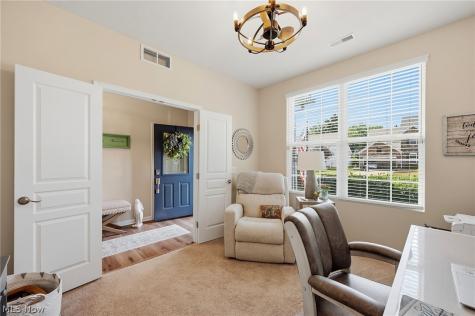 8009 Amberley Drive Mentor OH 44060