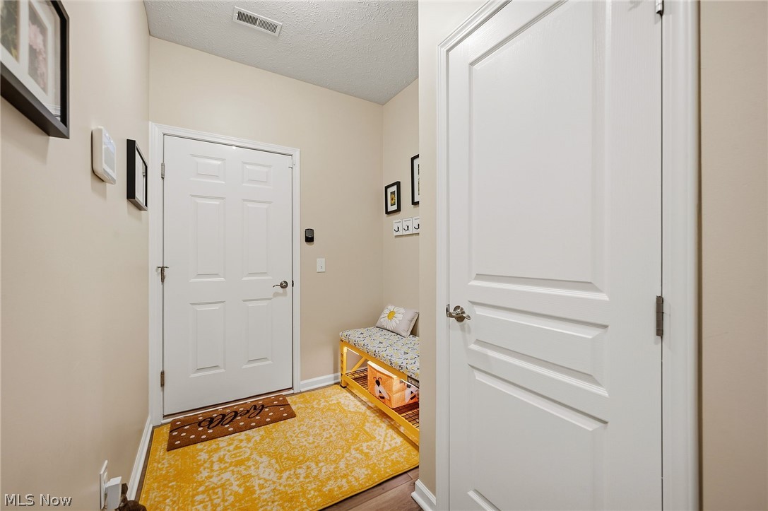 8009 Amberley Drive Mentor OH 44060