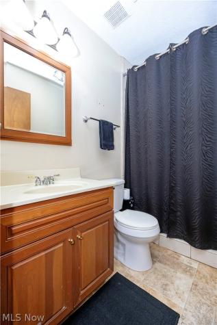 3465 Shad Drive E Mansfield OH 44903