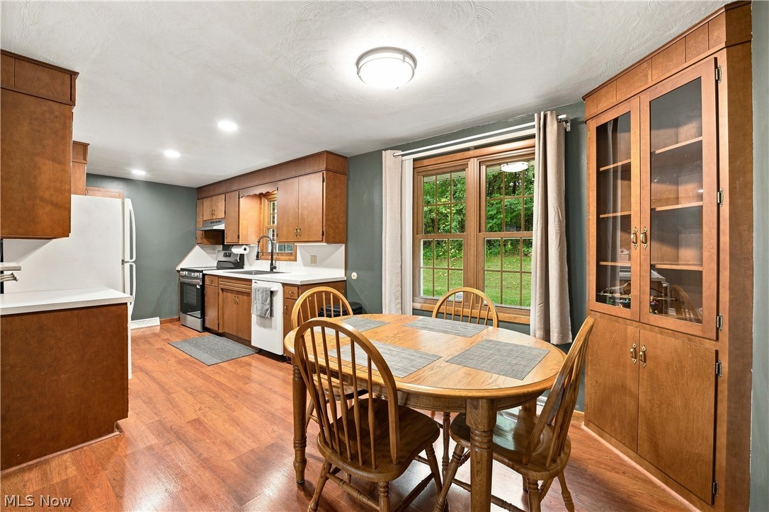 1715 Hillcrest Drive NW Dover OH 44622