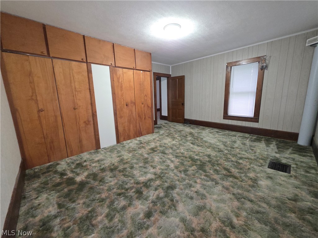 60951 County Road 9 Newcomerstown OH 43832