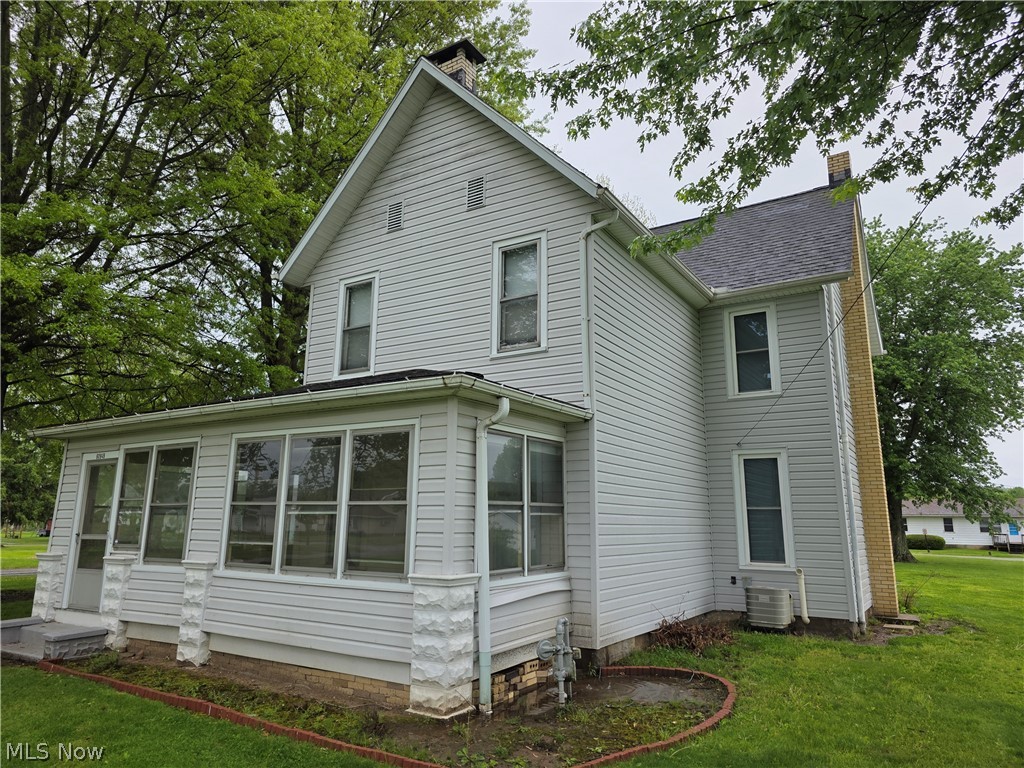 60951 County Road 9 Newcomerstown OH 43832