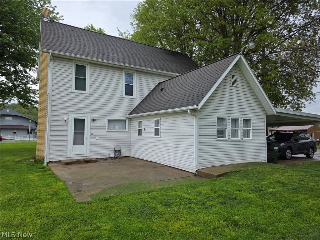 60951 County Road 9 Newcomerstown OH 43832