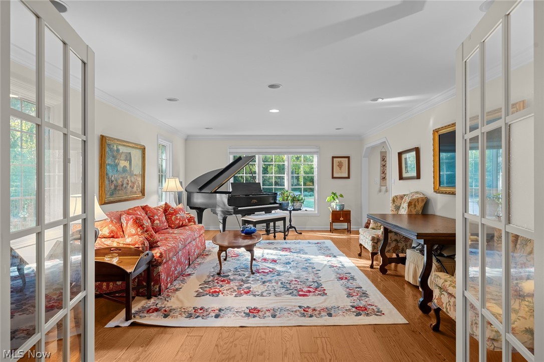 35799 Dorchester Road Gates Mills OH 44040