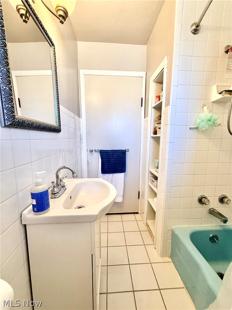 4321 Southeast Drive Steubenville OH 43952