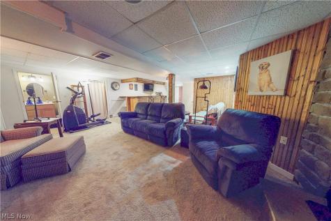 4321 Southeast Drive Steubenville OH 43952