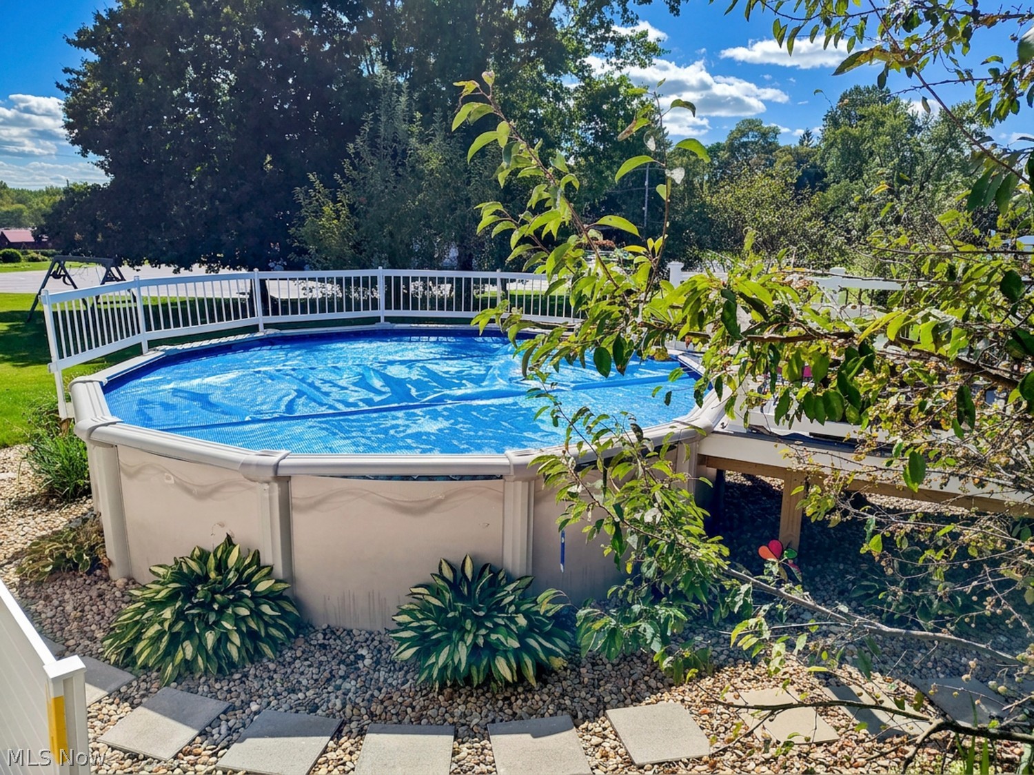84 Circleview Court New Middletown OH 44442