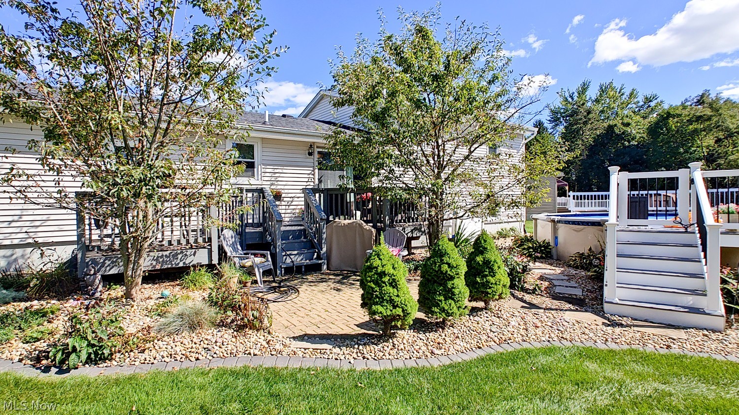 84 Circleview Court New Middletown OH 44442