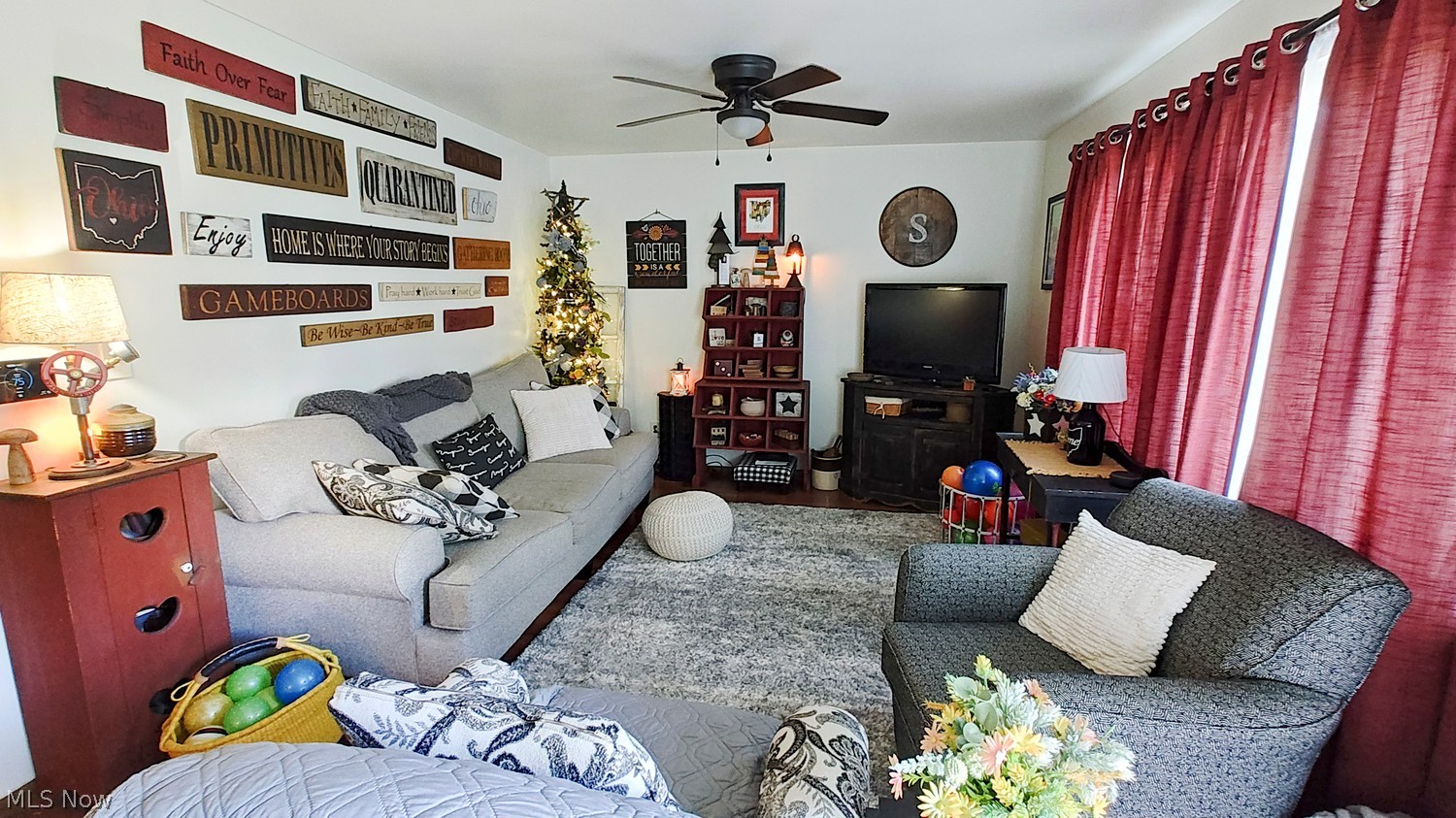 84 Circleview Court New Middletown OH 44442