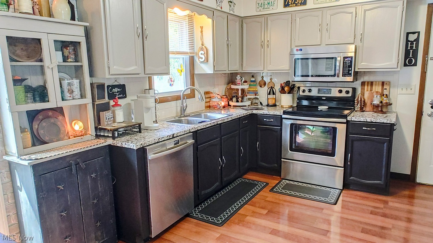 84 Circleview Court New Middletown OH 44442