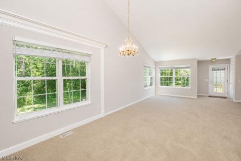 9020 Ashwood Court Olmsted Falls OH 44138