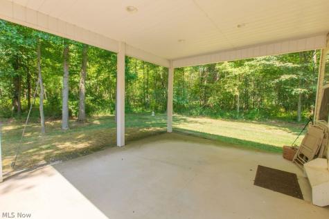 9020 Ashwood Court Olmsted Falls OH 44138