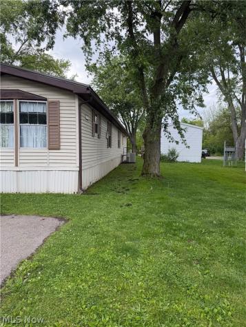 1520 Orange Road Ashland OH 44805