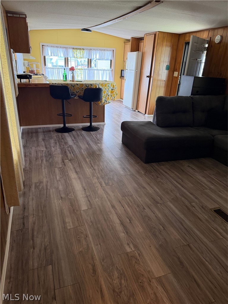 1520 Orange Road Ashland OH 44805