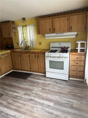 1520 Orange Road Ashland OH 44805