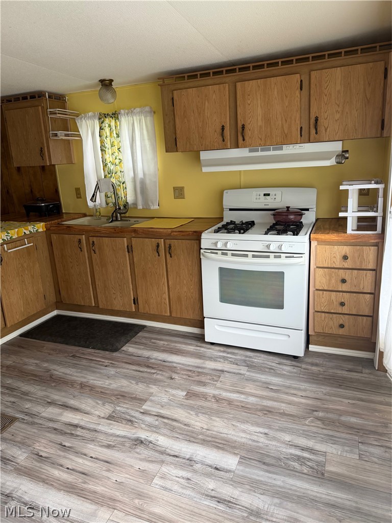 1520 Orange Road Ashland OH 44805