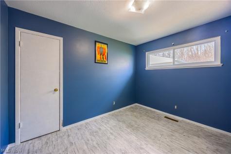 38355 Laura Drive Eastlake OH 44095