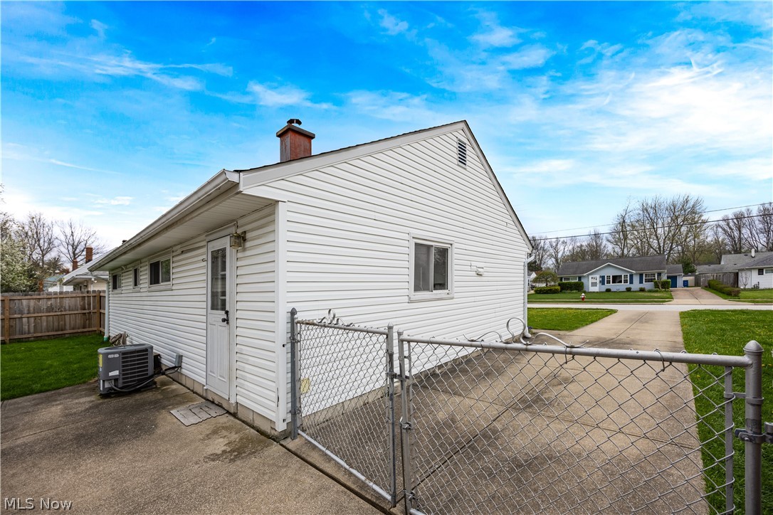 38355 Laura Drive Eastlake OH 44095