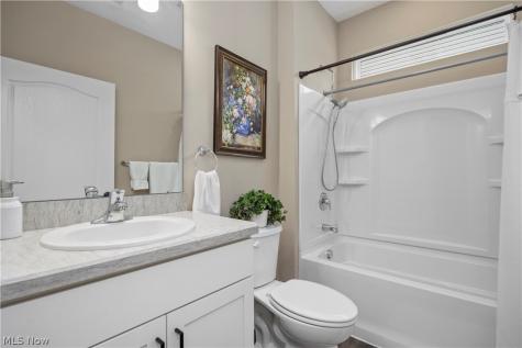 412 Wescott Way Elyria OH 44035