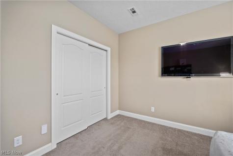 412 Wescott Way Elyria OH 44035