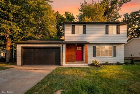 5616 Thoreau Drive Parma OH 44129