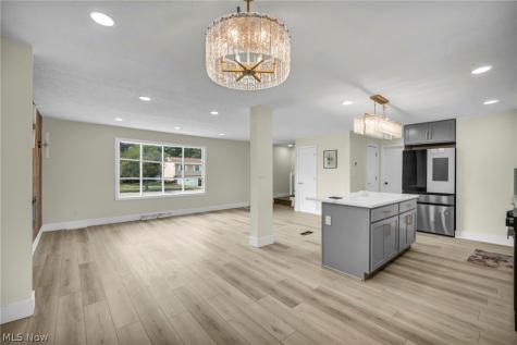 5616 Thoreau Drive Parma OH 44129