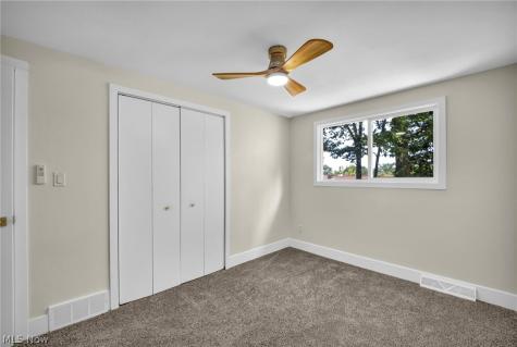 5616 Thoreau Drive Parma OH 44129