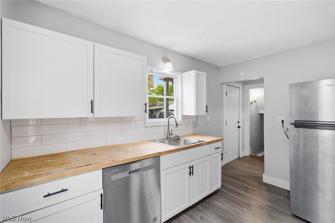 5171 Thomas Street Maple Heights OH 44137