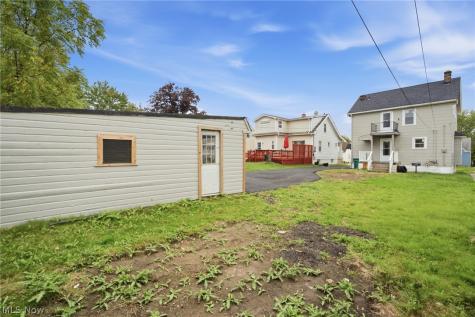 5171 Thomas Street Maple Heights OH 44137