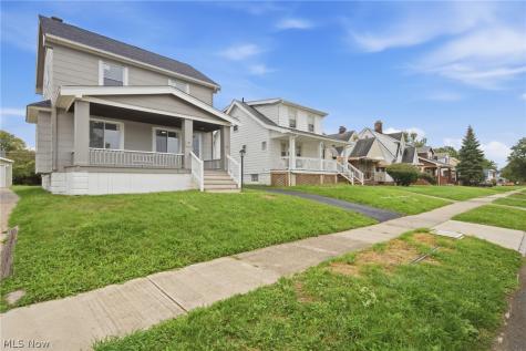 5171 Thomas Street Maple Heights OH 44137