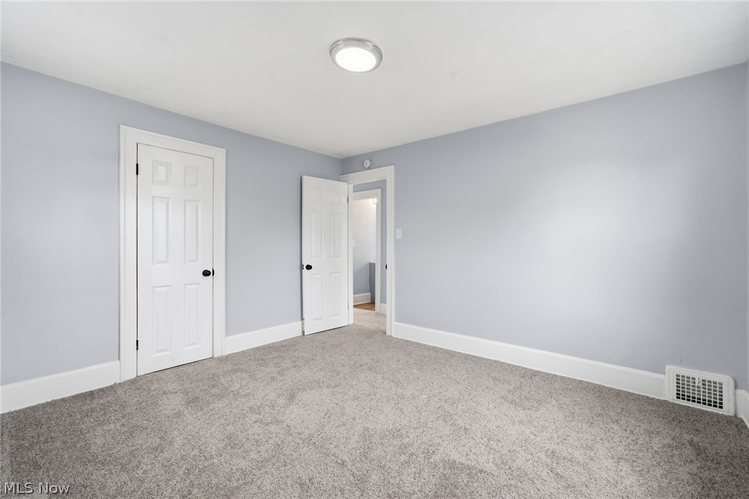 5171 Thomas Street Maple Heights OH 44137