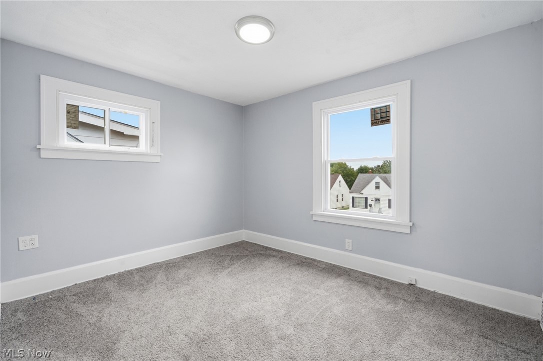 5171 Thomas Street Maple Heights OH 44137