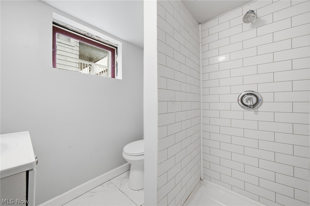 5171 Thomas Street Maple Heights OH 44137