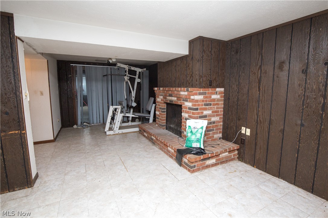 2268 Oak Point Drive Copley OH 44321
