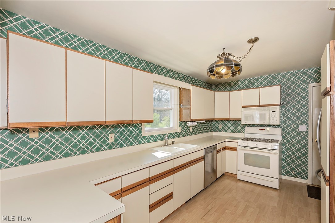 13310 Cedar Acres Drive Chesterland OH 44026